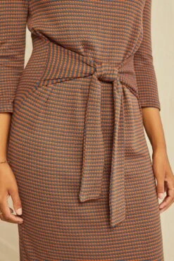 Colombe Scallop Knit Dress - Azure Umber Stripe -Drapsify Sales Store 0120 34 Sleeve Colombe Scallop Umber Azure 3095 web 6a8aa754 1f52 4c40 a979 969cc9e4a0bd