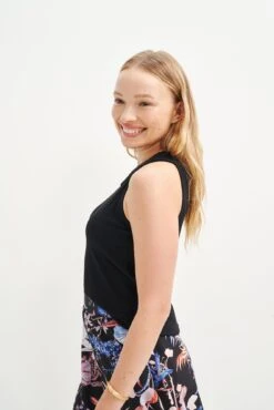 Leomie Paris Rib Tank - ReAmour -Drapsify Sales Store 0474 Leomie Black 0893 web 71dba2bb 8a88 41d3 aea8 d824900208e1