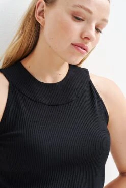 Leomie Paris Rib Tank - Black -Drapsify Sales Store 0474 Leomie Black 0903 web 9be4c844 49d7 4a51 8369 7cfd92e978e0