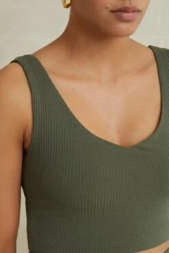 Rosa Paris Rib Tank - Calla Green 7 Rosa Paris Rib Tank - Calla Green -Drapsify Sales Store 0516RosaCallaGreen 3859 web a3d978b6 621a 4606 a30c faa68ce8bdf6