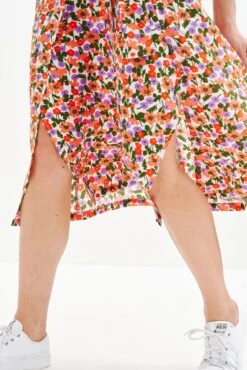 Cortney Washable Silk Dress 25 Cortney Washable Silk Dress -Drapsify Sales Store 0561 Cortney Seaside Floral 2890 web