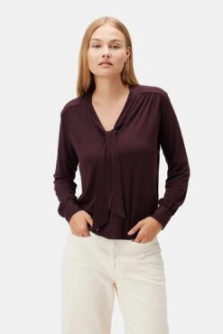 Aster Dream Knit Blouse - Vineyard
