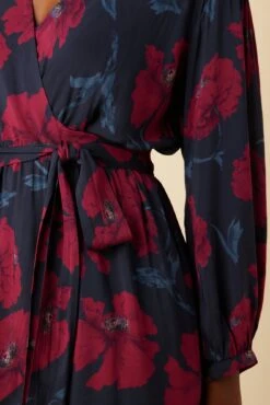 Elma Ecovero Wrap Dress - Paysage Berry -Drapsify Sales Store 10088 Elma Viscose Paysage Berry 4