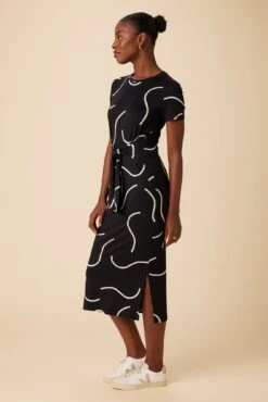 Colombe Viscose Knit Dress - Waves -Drapsify Sales Store 10176 SS Colombe Viscose Waves 2