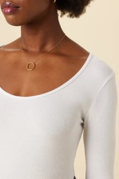 Itana Long Sleeve Dream Rib Tee - White 7 Itana Long Sleeve Dream Rib Tee - White -Drapsify Sales Store 20 9456 Itana White 4