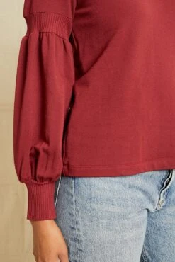 Maggie Luxe Fleece Top - Mulberry -Drapsify Sales Store 211013 AV October ECOMM 0699MaggieMulberryLuxeFleece 7588 web 012e7c4c ed6e 44b2 ad42 f616916e20c5