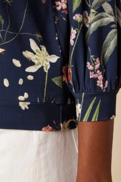 Issa Viscose Knit Tee - Gemini Navy -Drapsify Sales Store 26 Issa Viscose Gemini Navy 4