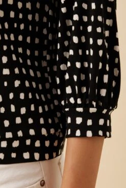 Issa Viscose Knit Tee - Valencia Dot Black -Drapsify Sales Store 26 Issa Viscose Valencia Dot Black 4