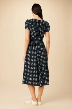 Ellie Washable Silk Dress - Squared Up Black -Drapsify Sales Store 7912 Ellie Squared Up Black 3