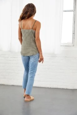 Barlow Scallop Knit Cami -Drapsify Sales Store 9914 Barlow Scallop Olive Natural 0024 web