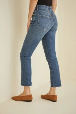 AGOLDE Riley Raw Hem Jean -Drapsify Sales Store AGOLDE Riley High Rise Straight Crop RAW Disguise 111 web