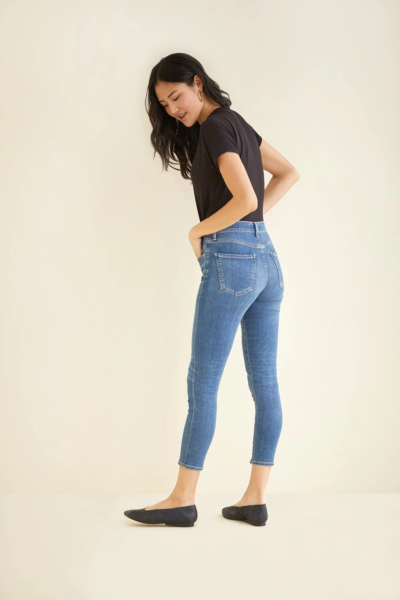 AGOLDE Exclusive Sophie Crop 2 AGOLDE Exclusive Sophie Crop - Image 2