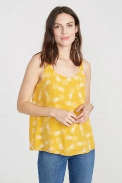 Stacy Silk Scoop-Neck Tank - ReAmour